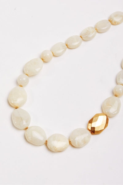 Carraig Donn Large Beaded White Necklace