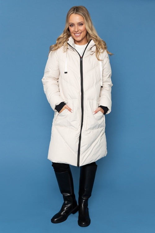 Build Your Perfect Winter Capsule Wardrobe with Carraig Donn