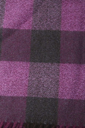 Pink & Oliver Green Knitted Check Scarf