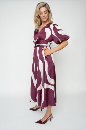 Carraig Donn Alina Burgundy Print Satin Short Sleeve Midi Dress