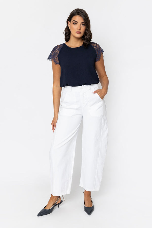 Carraig Donn Barrel Leg Jeans in White