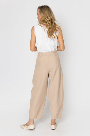 Carraig Donn Barrel Leg Trousers in Beige