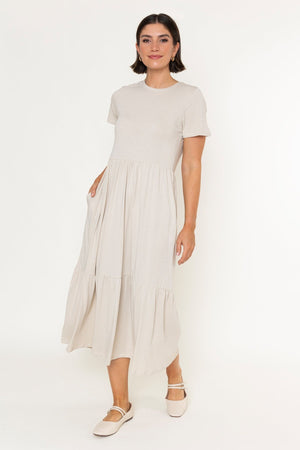 Carraig Donn Beige Jersey Tiered A-Line Short Sleeve Midi Dress