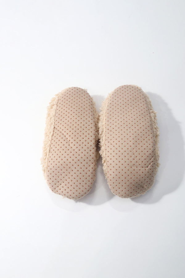 Carraig Donn Beige Reindeer Tartan Slipper Socks
