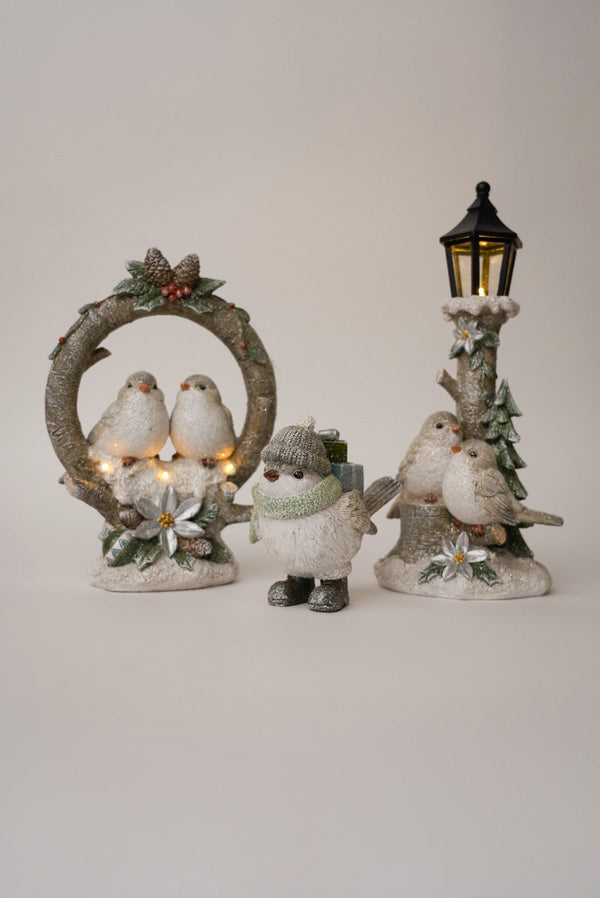 Carraig Donn Birds At Lamp Post Light Up Christmas Decoration