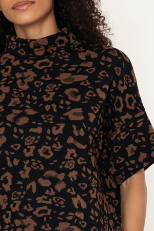 Carraig Donn Black Animal Jacquard Short Sleeved Knitted Top