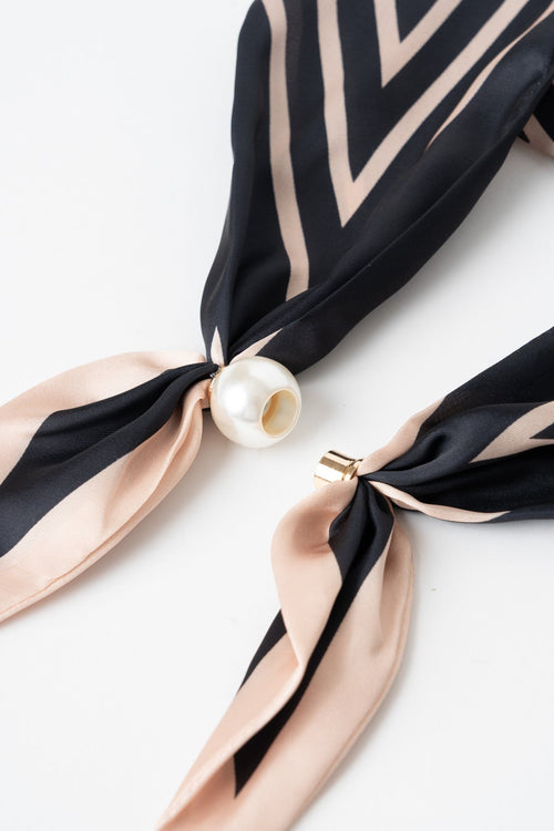 Carraig Donn Black & Beige Chevron Stripe Satin Pearl Clasp Scarf