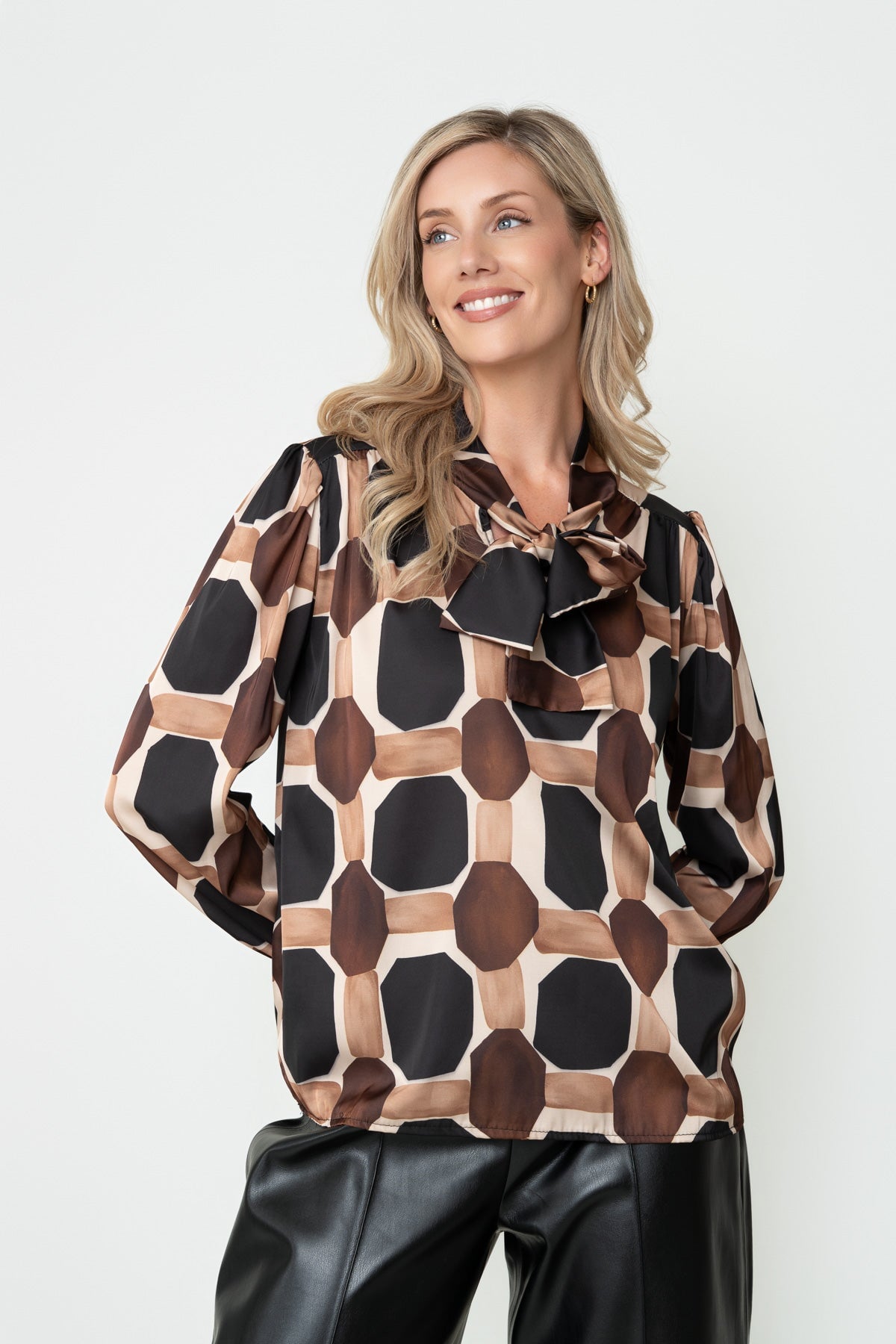 Black & Brown Print Pussybow Long Sleeve Blouse