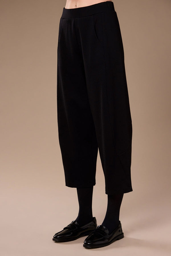 Carraig Donn Black Cropped Length Slouch Design Trousers