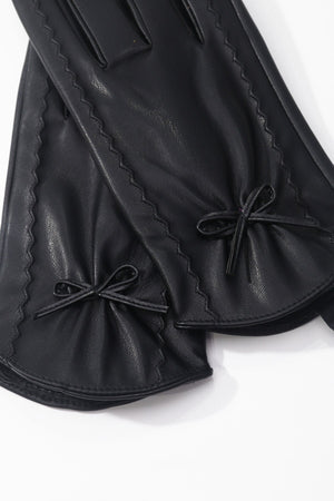 Carraig Donn Black Faux Leather Bow Gloves
