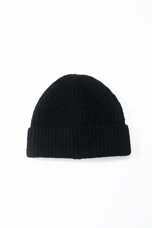 Black Knit Ribbed Beanie Hat