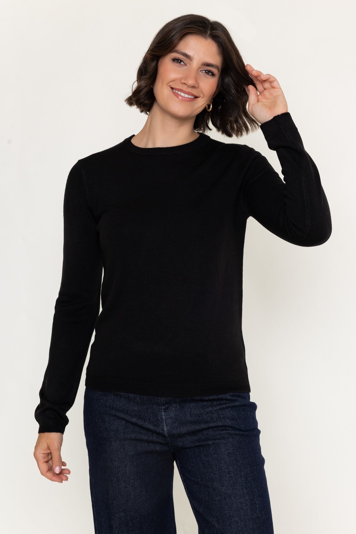 Black Knitted Crew Neck Long Sleeve Jumper