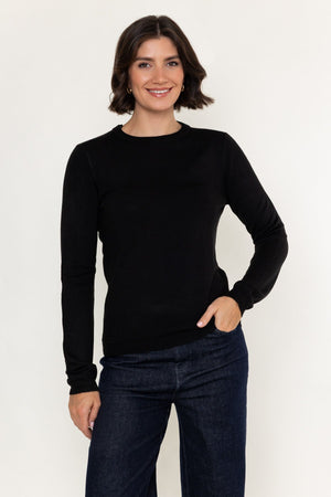 Carraig Donn Black Knitted Crew Neck Long Sleeve Jumper