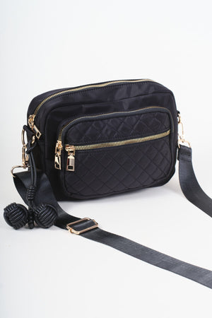 Carraig Donn Black Nylon Quilted Charm Camera Bag