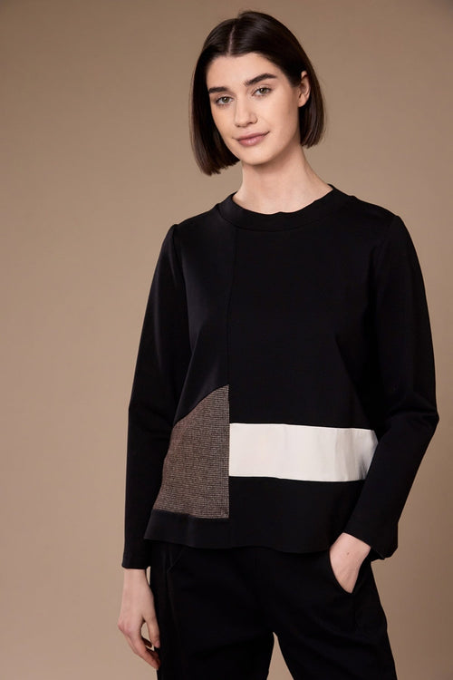 Black Round Neck Long Sleeved Applique Top