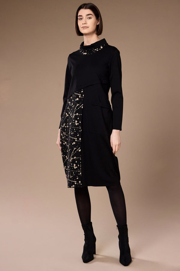 Carraig Donn Black Splash Print Knee Length Dress