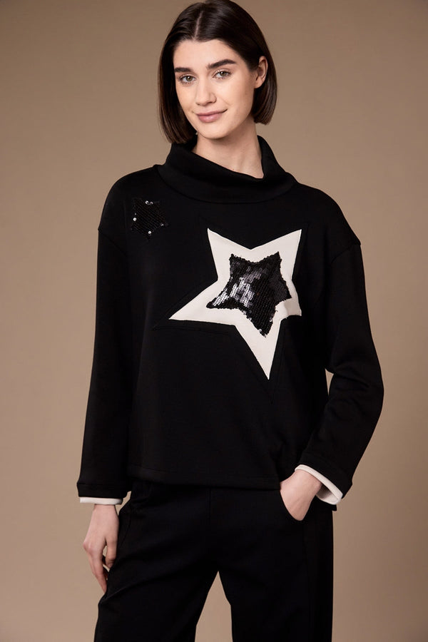 Carraig Donn Black Star Crew Neck Long Sleeve Sweater