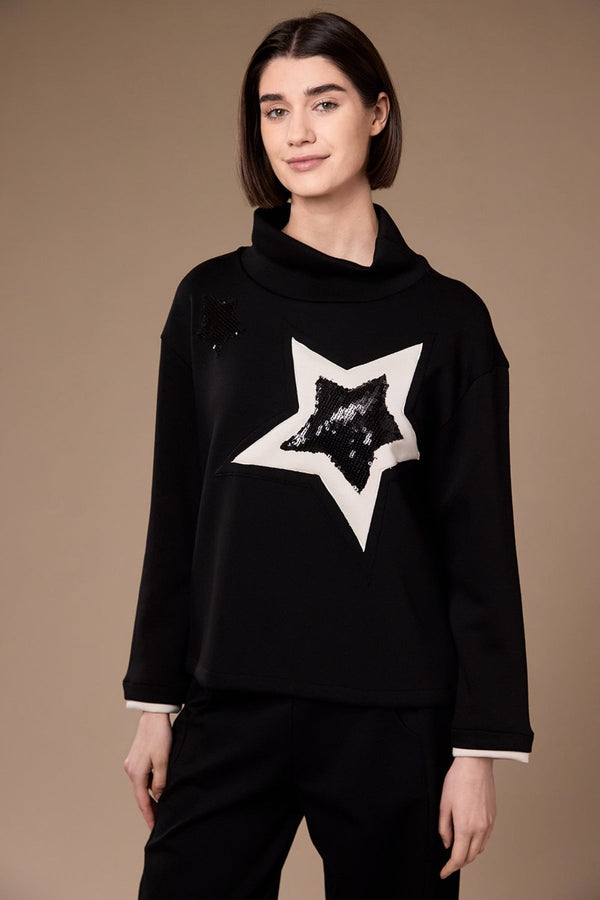 Carraig Donn Black Star Crew Neck Long Sleeve Sweater