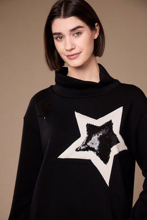 Carraig Donn Black Star Crew Neck Long Sleeve Sweater