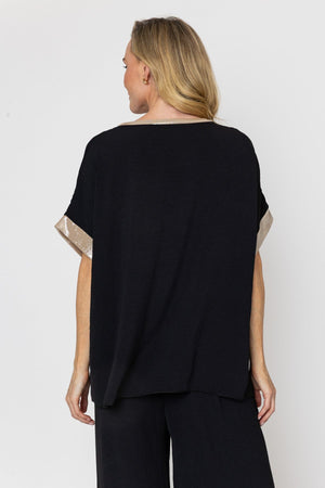 Carraig Donn Black Top with Gold Trim