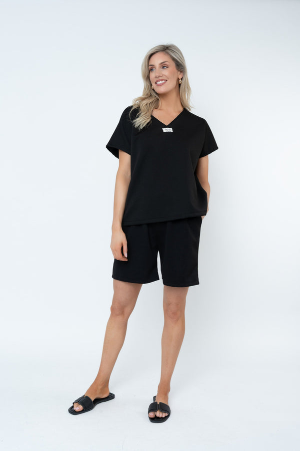 Carraig Donn Black V-Neck Sweatshirt Top