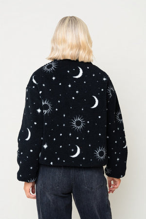 Carraig Donn Black & White Celestial Print Teddy Three Button Fleece