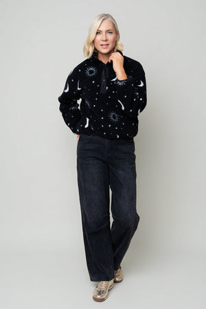 Carraig Donn Black & White Celestial Print Teddy Three Button Fleece