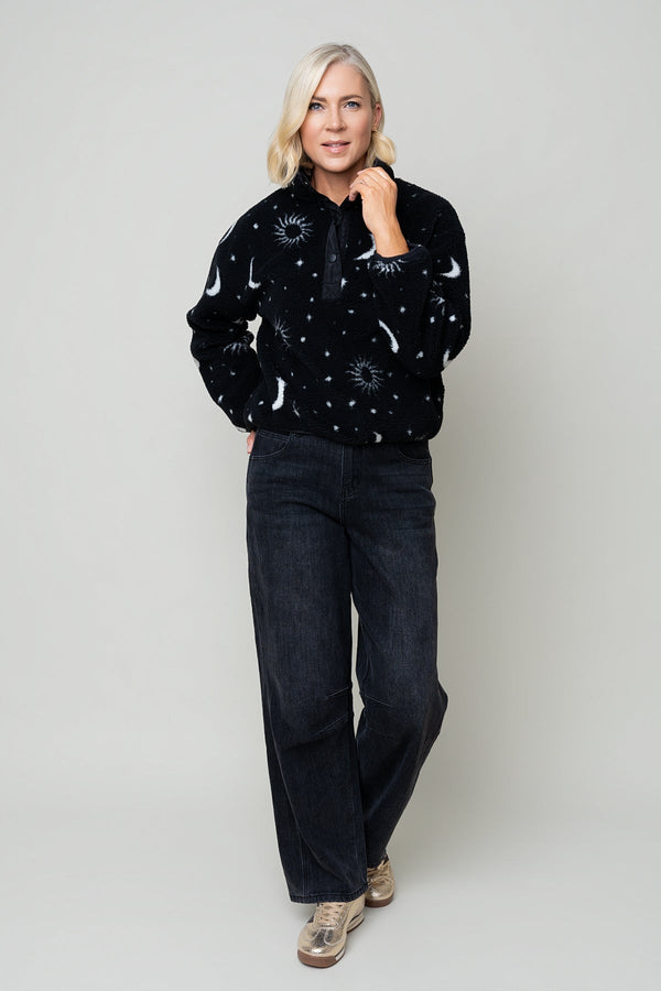 Carraig Donn Black & White Celestial Print Teddy Three Button Fleece