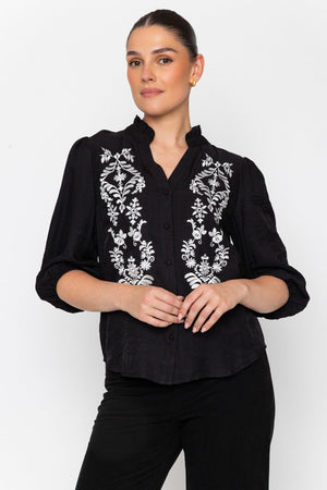 Carraig Donn Black & White Embroidered Detail 3/4 Sleeve Blouse