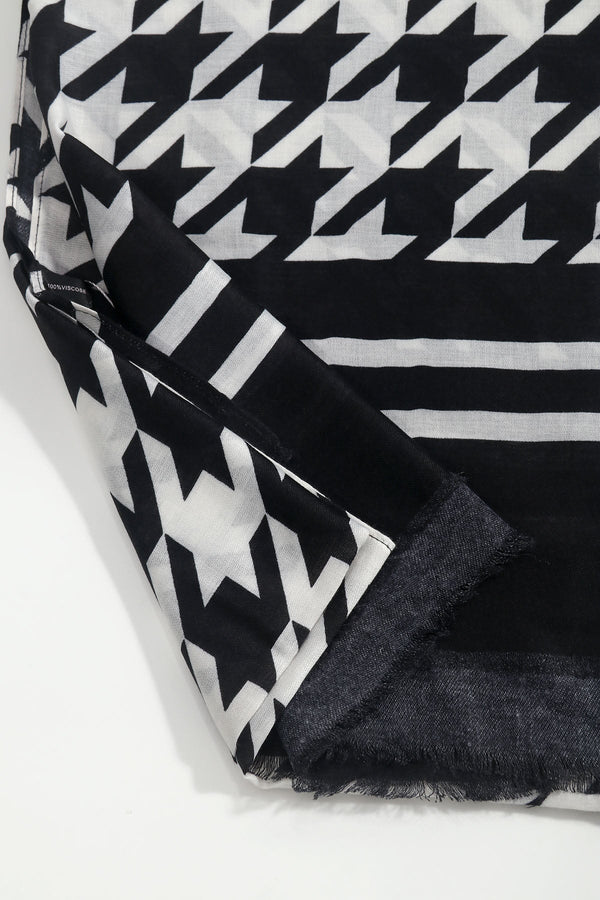 Carraig Donn Black & White Houndstooth Print Viscose Scarf