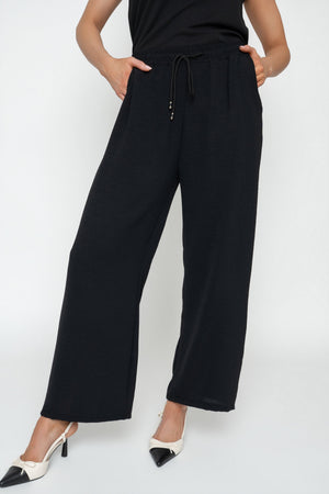 Carraig Donn Black Wide Leg Crinkle Trousers