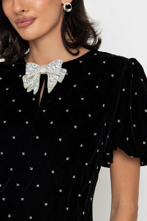 Carraig Donn Bow Front Velvet Top Black