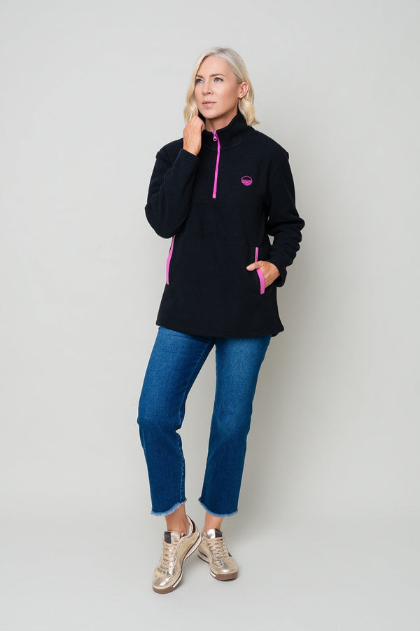 Carraig Donn Bronagh Fleece With Contrast Zip & Pockets in Black