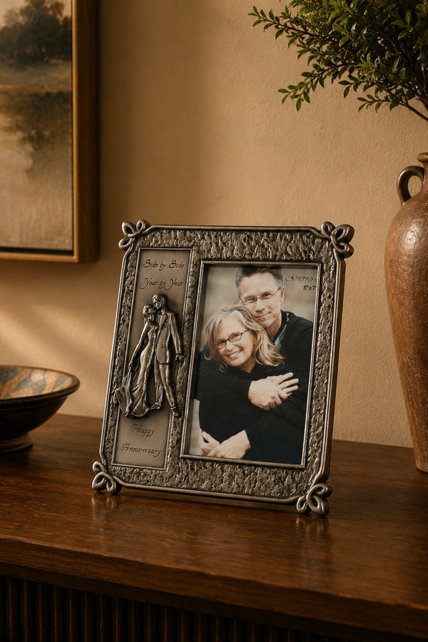 Carraig Donn Bronze Anniversary Frame