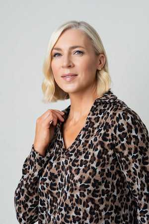 Carraig Donn Brown Animal Print Collar Long Sleeve Top