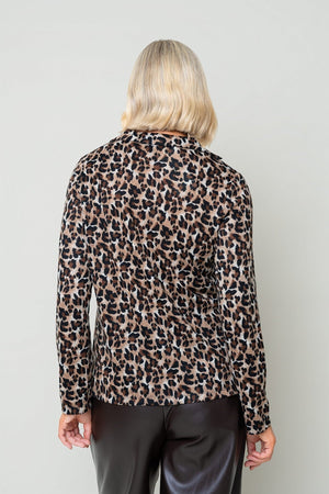 Carraig Donn Brown Animal Print Collar Long Sleeve Top