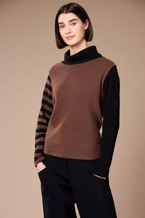Carraig Donn Brown Colour Block Stripe Fleece