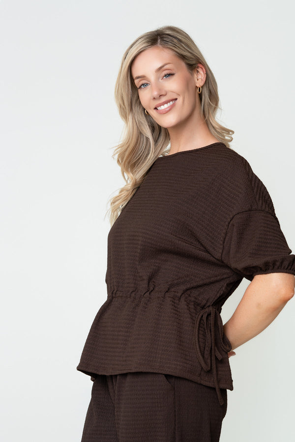Carraig Donn Brown Crinkle Crepe Drawstring Waist Half Sleeve Top