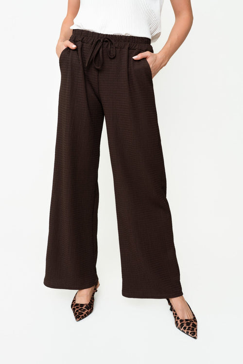 Carraig Donn Brown Crinkle Crepe Drawstring Wide Leg Trousers