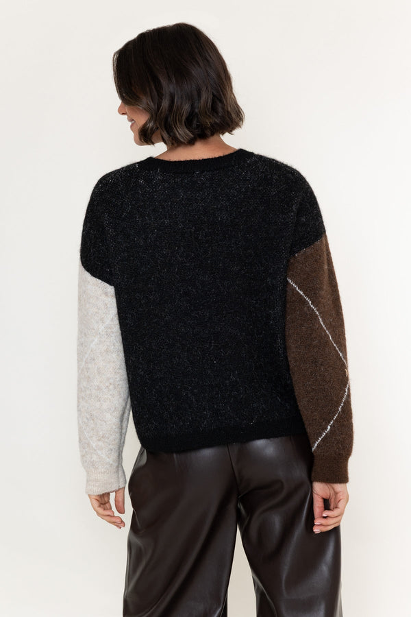 Carraig Donn Brown Knitted Argyle Long Sleeve Jumper