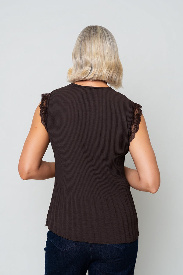 Carraig Donn Brown Sleeveless Lace Trim Pleat Top