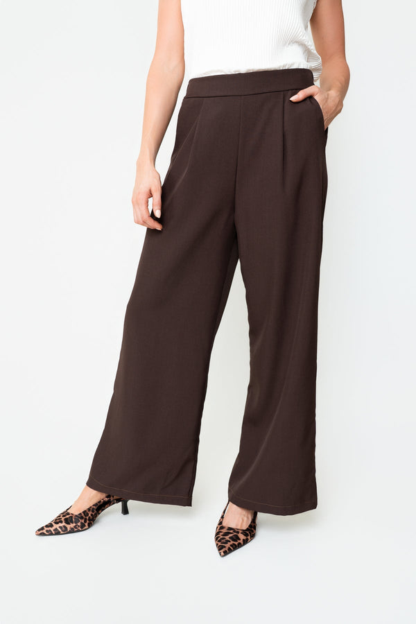 Carraig Donn Brown Viscose High Waisted Front Pleat Wide Leg Trousers