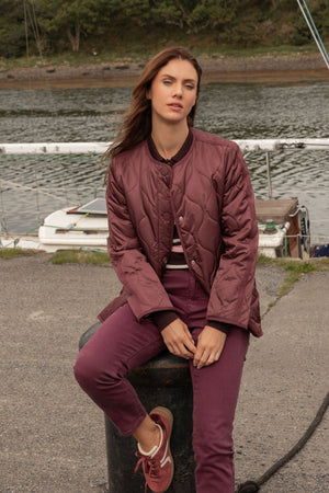 Carraig Donn Burgundy Collarless Quilted Padded Long Sleeve Jacket