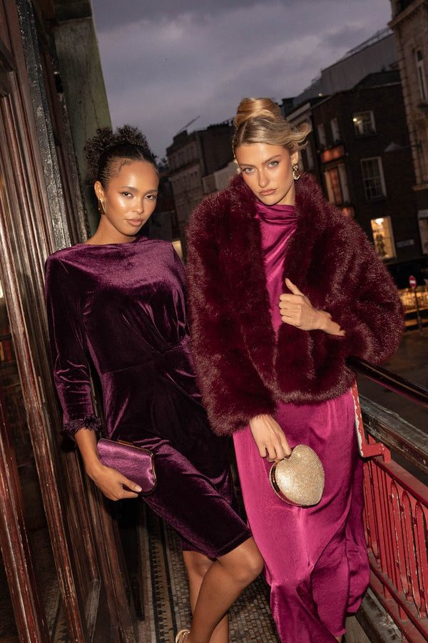 Carraig Donn Burgundy Faux Fur Cropped Coat