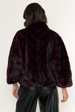 Carraig Donn Burgundy Faux Fur Zip Short Jacket