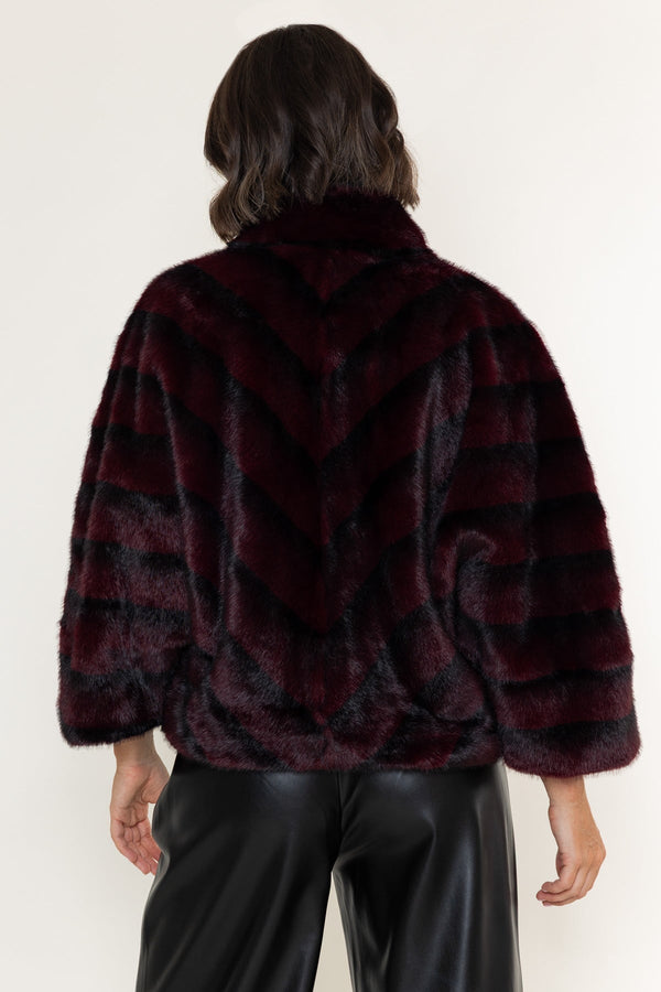 Carraig Donn Burgundy Faux Fur Zip Short Jacket