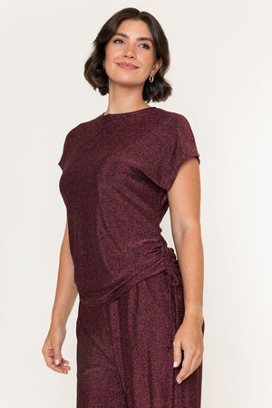 Carraig Donn Burgundy Lurex Jersey Ruched Sides Short Sleeve Top
