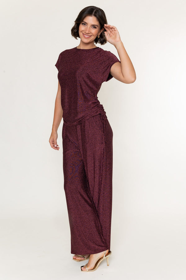 Carraig Donn Burgundy Lurex Jersey Ruched Sides Short Sleeve Top