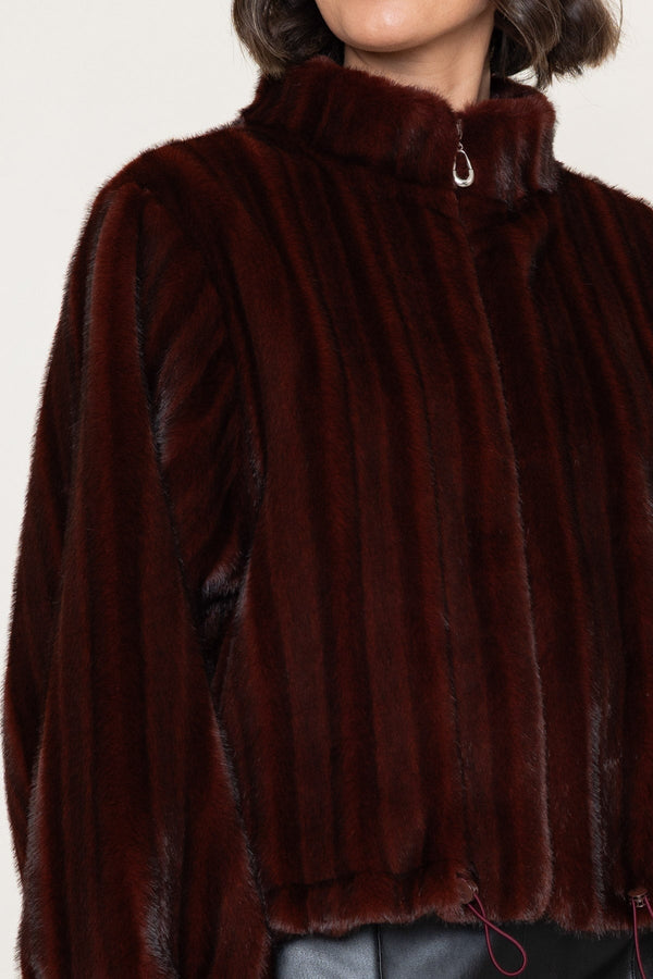 Carraig Donn Burgundy Ombre Faux Fur Zip Short Jacket