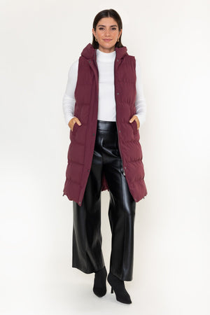Carraig Donn Burgundy Shell Longline Quilted Hooded Gilet